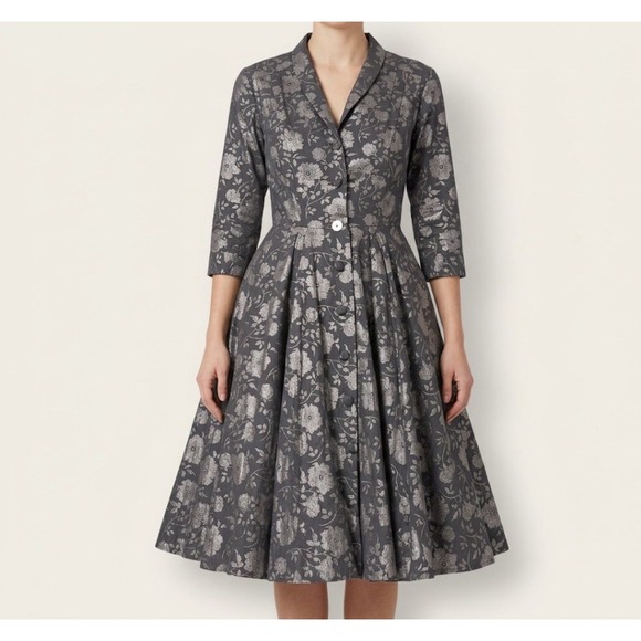 Heart of Haute (Teresa Marie) Dresses & Skirts - Heart of Haute Teresa Marie Floral Fit & Flare Dress Small USA No Belt